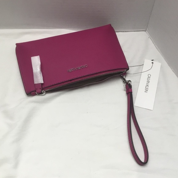 Calvin Klein purse - Picture 2 of 15